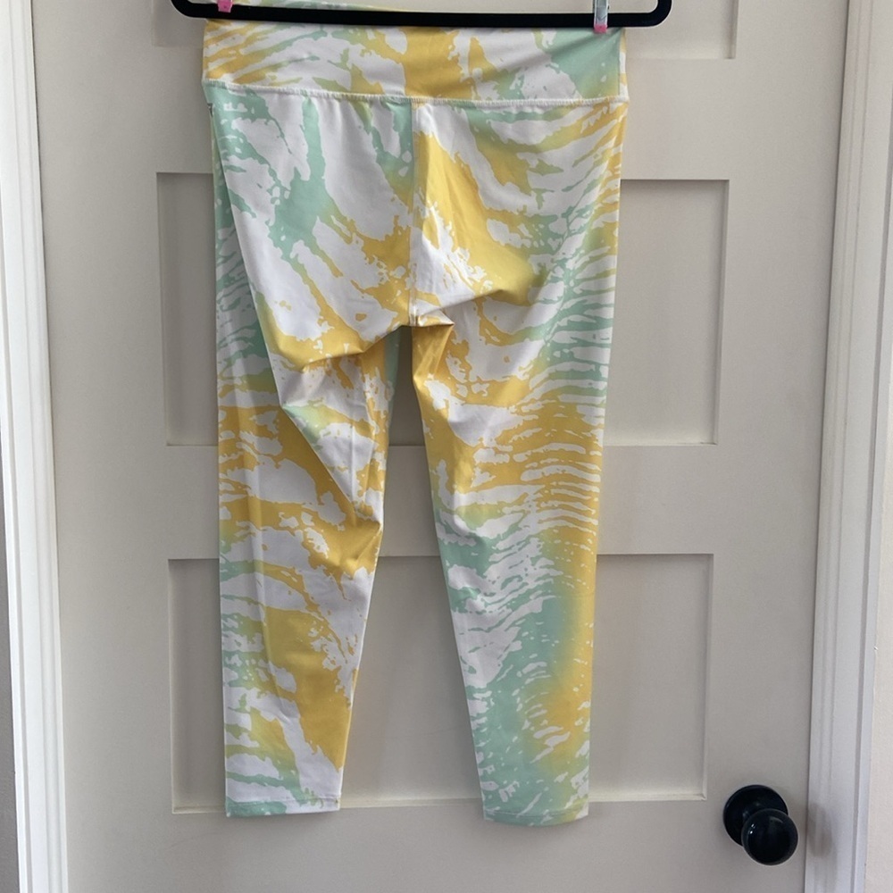 - Fabletics pants. NWOT green and yellow​​​​ - Picture 3 of 8